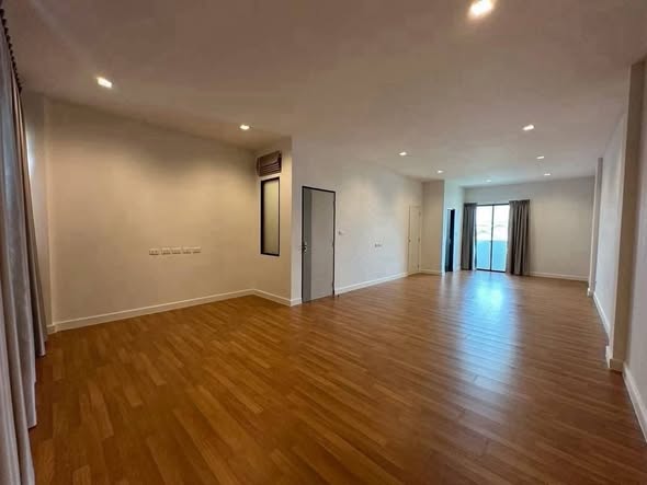 room interior of The PARK LANE Townhouses