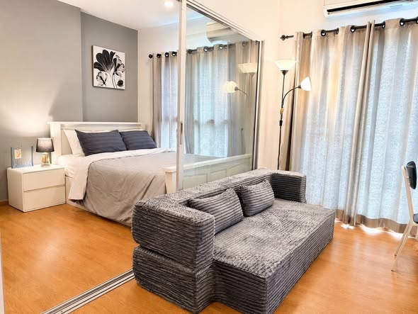 The Parkland Phetkasem Condominium