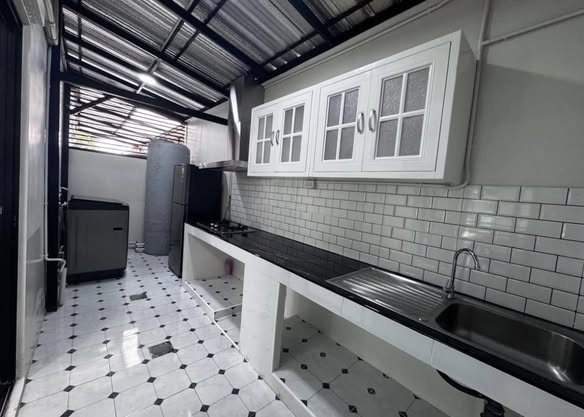 bathroom of The Plant Pattanakan