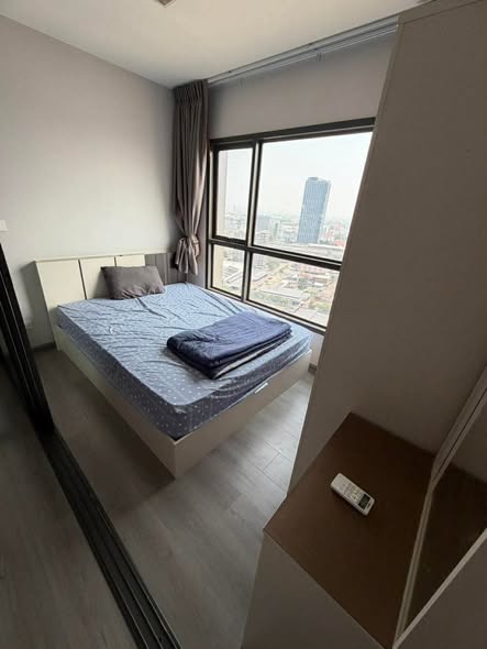 bedroom of The Politan Aqua