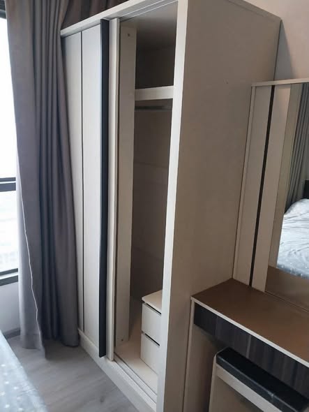 bedroom of The Politan Aqua