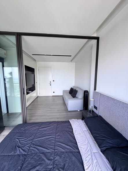 bedroom and room interior of The Politan Aqua