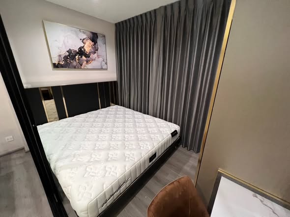 bedroom of The Politan Rive