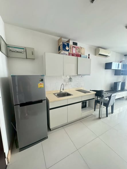 The President Condo Sukhumvit 81