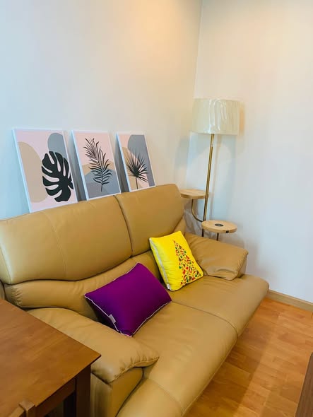 living room of The President Sathon-Ratchaphruek 2
