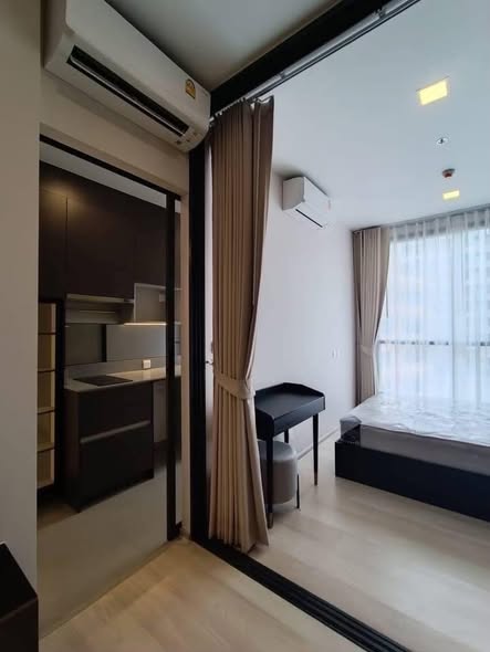 bedroom of The Privacy Jatujak