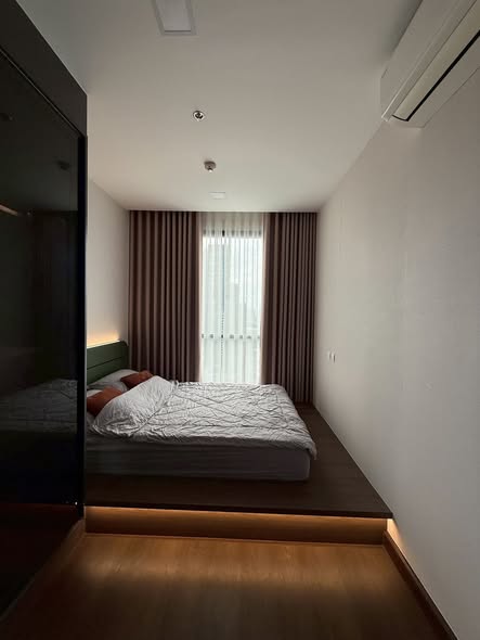 bedroom and room interior of The Privacy Jatujak