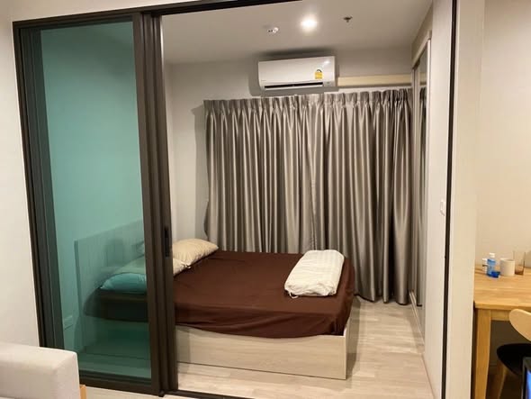 bedroom and room interior of The Privacy Rama 9