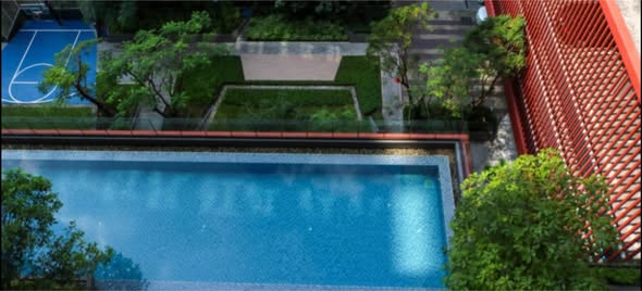 pool of The Privacy Rama 9