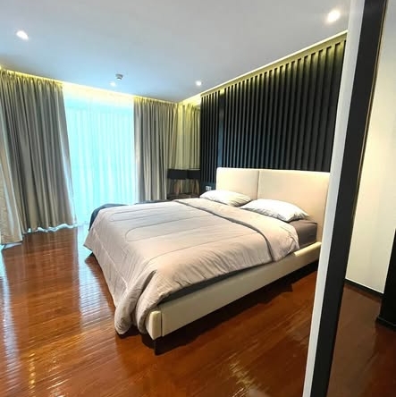 bedroom of The Private Residence Rajdamri