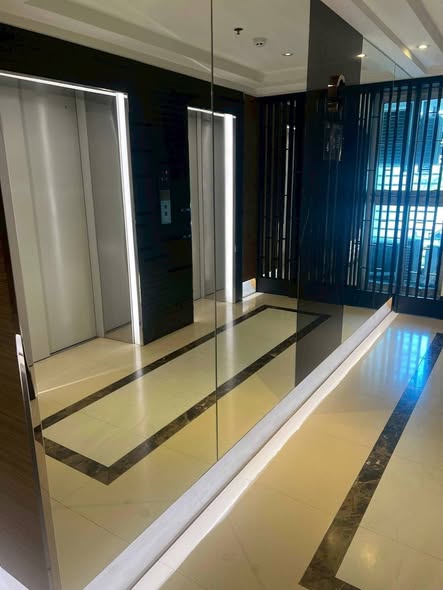 room interior of The Private Residence Rajdamri