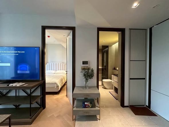 bedroom and room interior of THE RESERVE 61 HIDEAWAY