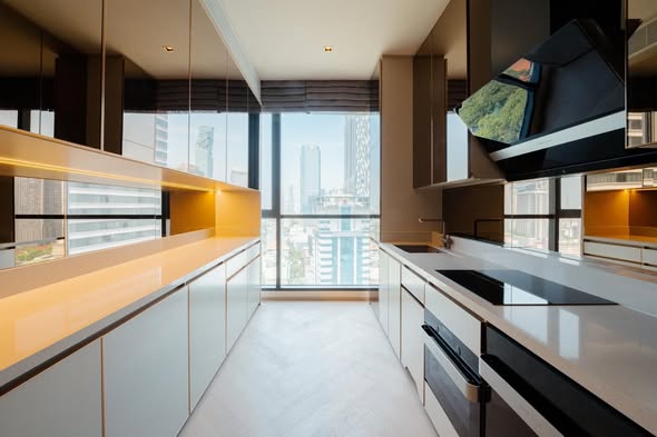 kitchen of The Reserve Sathorn