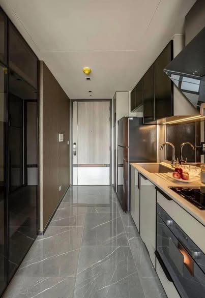 kitchen of The Reserve Sukhumvit 61