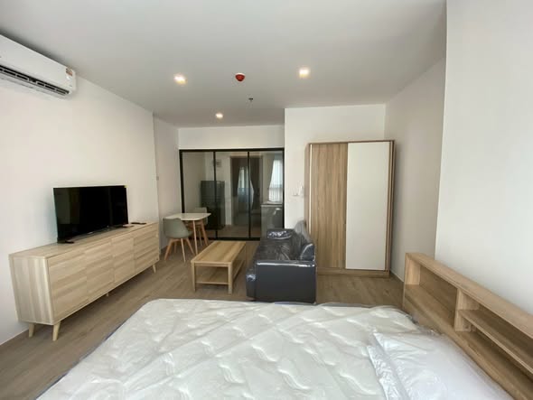bedroom and room interior of The Rich Rama 9 – Srinagarindra