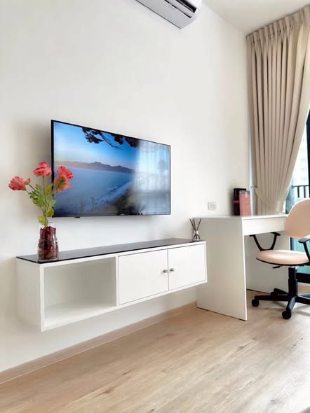 living room and room interior of The Rich Rama 9 – Srinagarindra