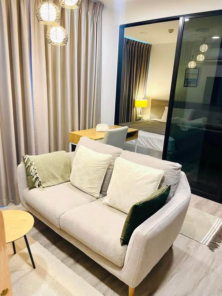 living room of The Rise Sukhumvit 39