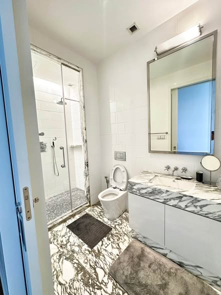 bathroom of The Ritz-Carlton Residences, Bangkok