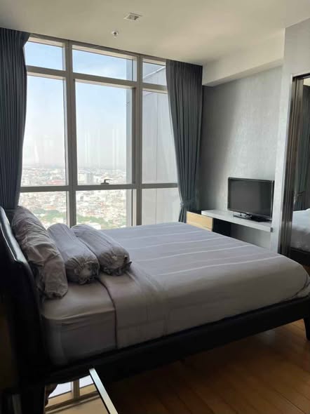 bedroom of The River Condominium