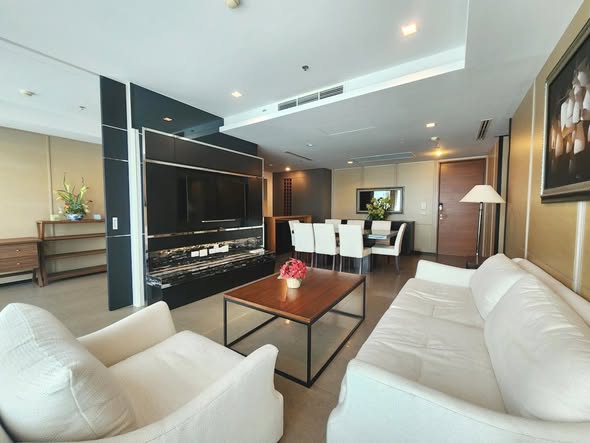 The River Condominium
