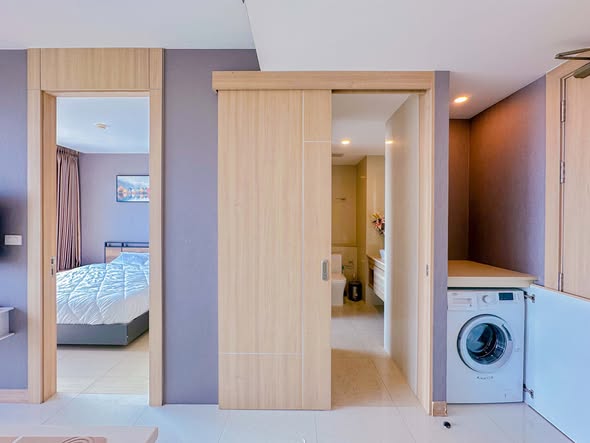 bedroom and room interior of The Riviera Jomtien