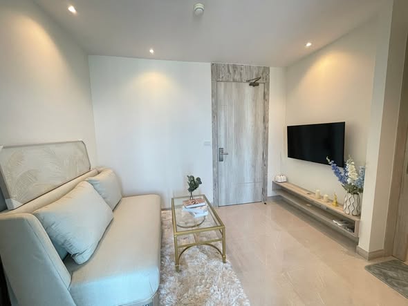 living room of The Riviera Monaco เดอะ ริเวียร่า โมนาโค
