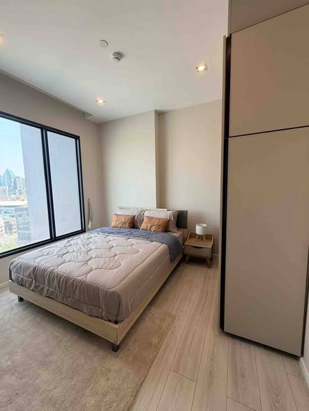 bedroom and room interior of The Room Phaya Thai