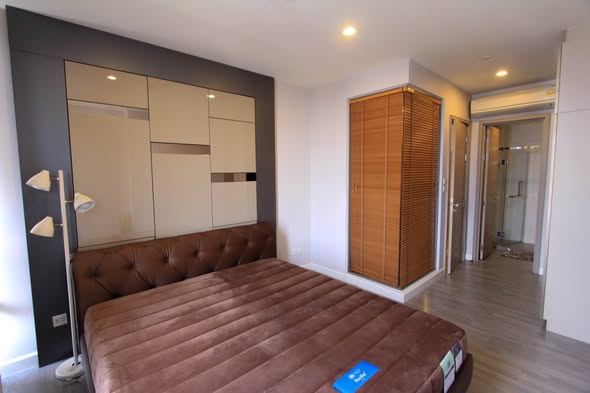 bedroom and room interior of The Room Rama 4