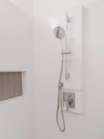 bathroom of The Room Sathon-Taksin
