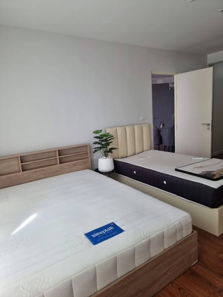 bedroom of The Room Sathon-Taksin