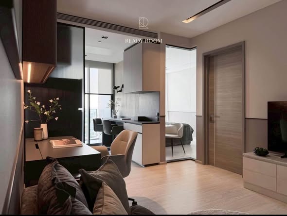 living room of THE ROOM SUKHUMVIT 38 | เดอะรูม สุขุมวิท 38