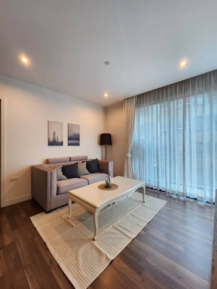 living room and bedroom of The Room Sukhumvit 62