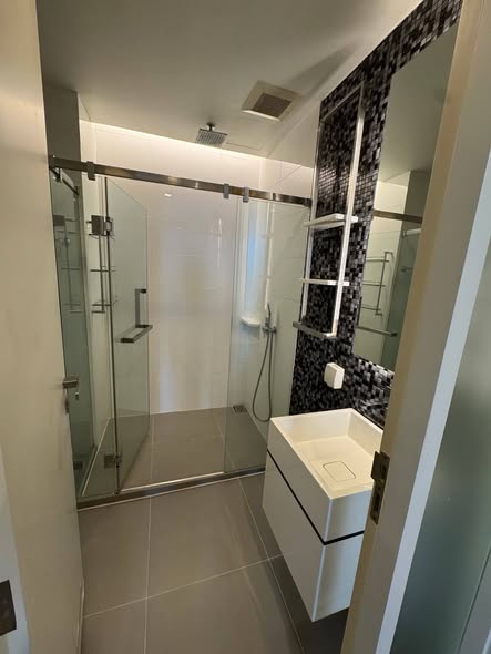 room interior and bathroom of The Room Sukhumvit 69