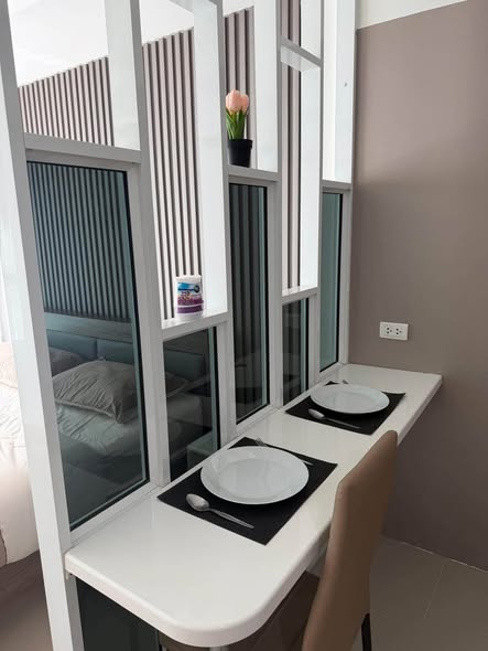 bathroom of The Royal Place 1