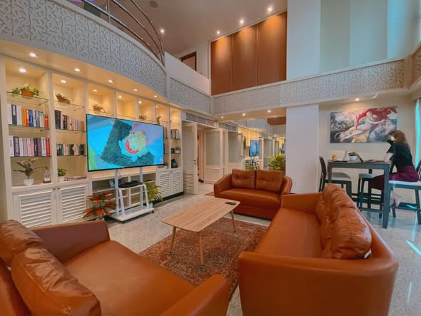 living room of The Royal Place 1