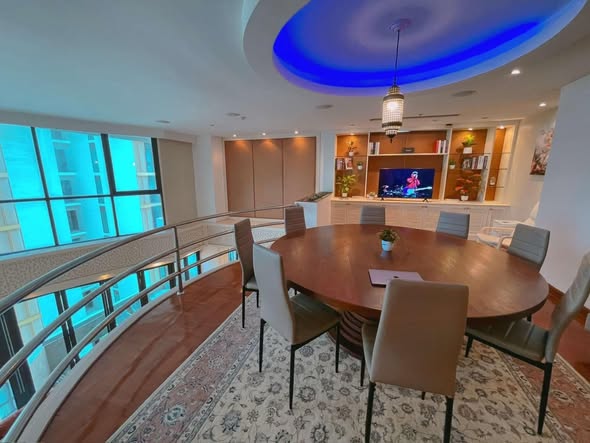 living room and room interior of The Royal Place 1