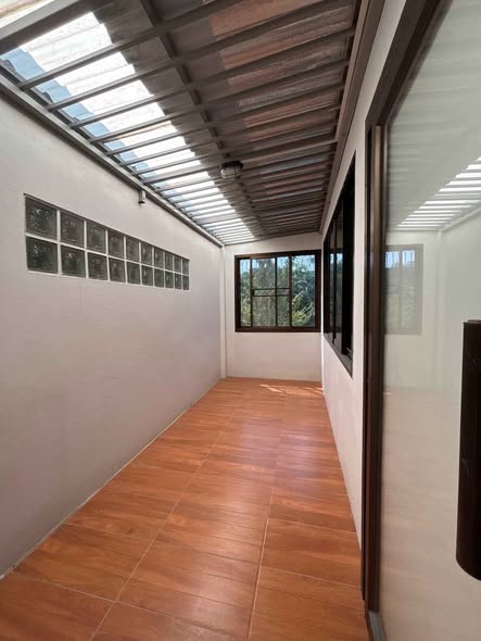 room interior of The Sense Sukhumvit