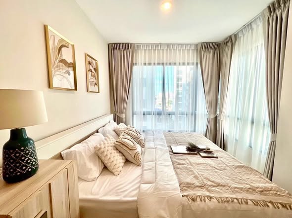 bedroom of The Sky Sukhumvit