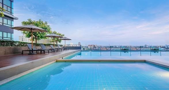 pool of The Sky Sukhumvit