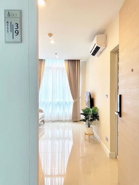 room interior of The Sky Sukhumvit
