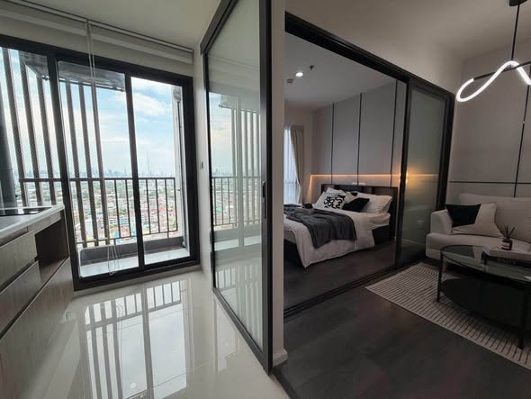 bedroom and room interior of The Stage Taopoon – Interchange