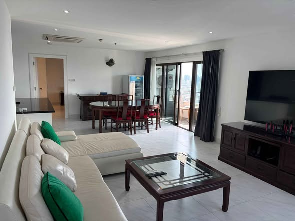 living room of The Supara
