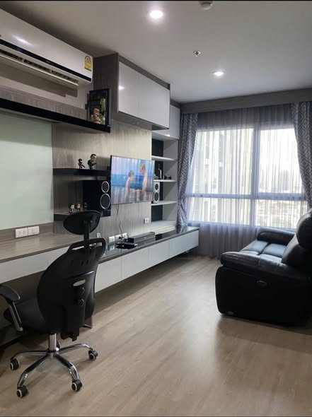 living room of The Tempo Grand Sathon-Wutthakat