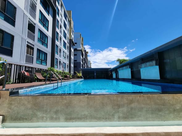pool of The Treasure Condominium by My Hip