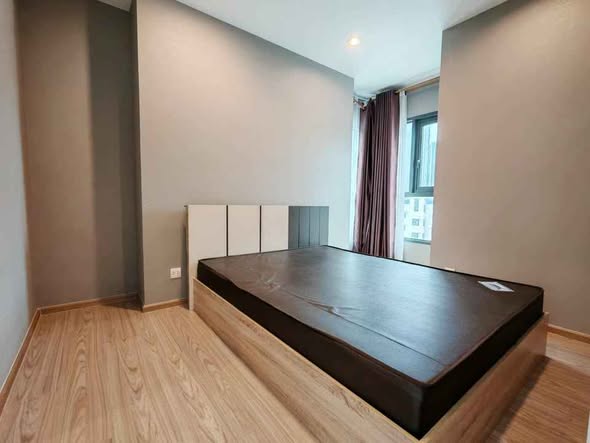 bedroom of The Tree Huamak Interchange