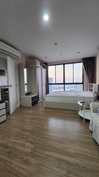 bedroom of The Tree Interchange
