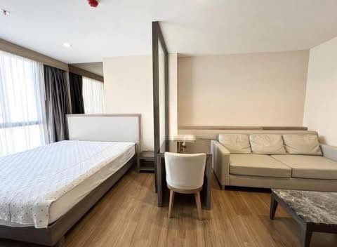 bedroom of The Tree Interchange