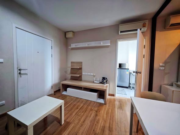 bedroom of The Tree Rio Bang-Aor Station