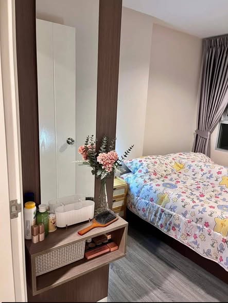 bedroom of The Trust Condo @BTS Erawan