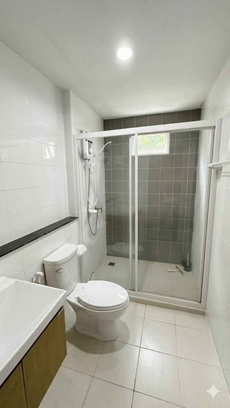 bathroom of The Village Bangna – Wongwaen 2